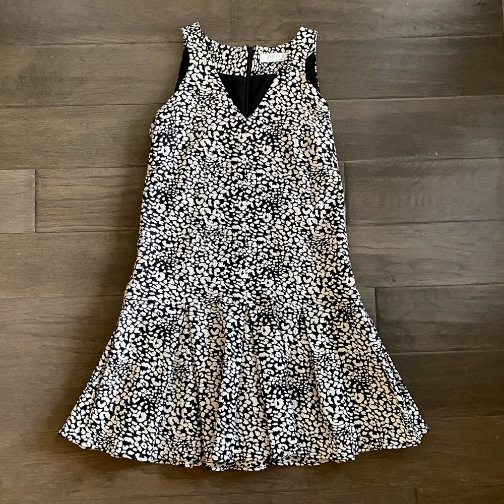 Hunter Bell Print Dress